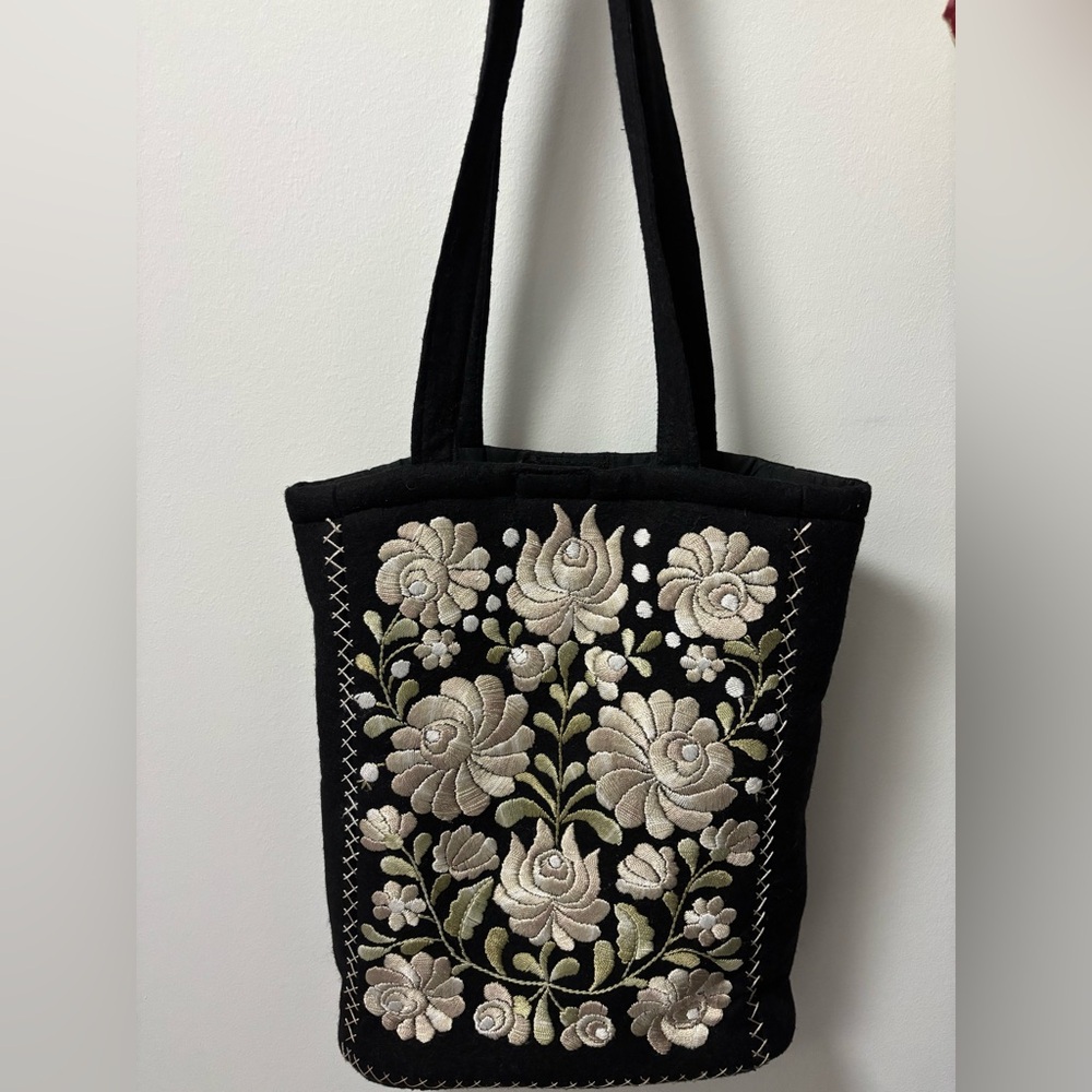 Elegant Black Floral Embroidered Wool Tote Bag- Eastern European - lined